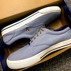 Size 9.5 polo shoes